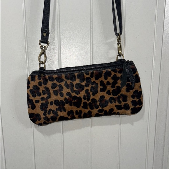 Double J Saddlery Crossbody - Picture 1 of 6